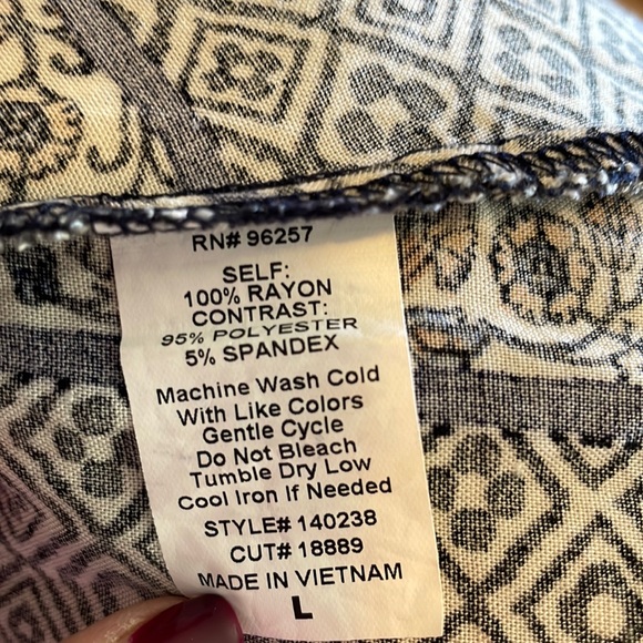 PerSeption Concepts Large mini Bohemian Dress - Picture 8 of 9